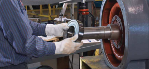 What are the precautions to pay attention to when assembling bearings?
